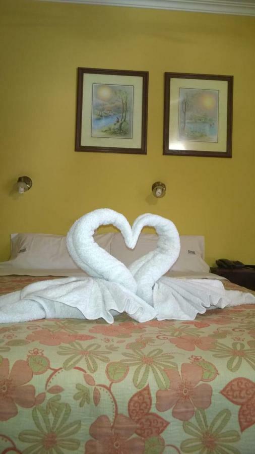 Hotel San Martin Reconquista Εξωτερικό φωτογραφία